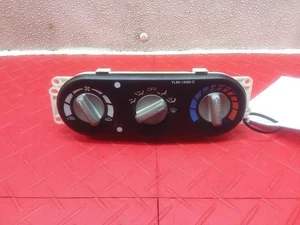 05 2005 06 2006 Mazda Tribute Temperature Control AC YL8H-19980-D - Bild 1 von 6