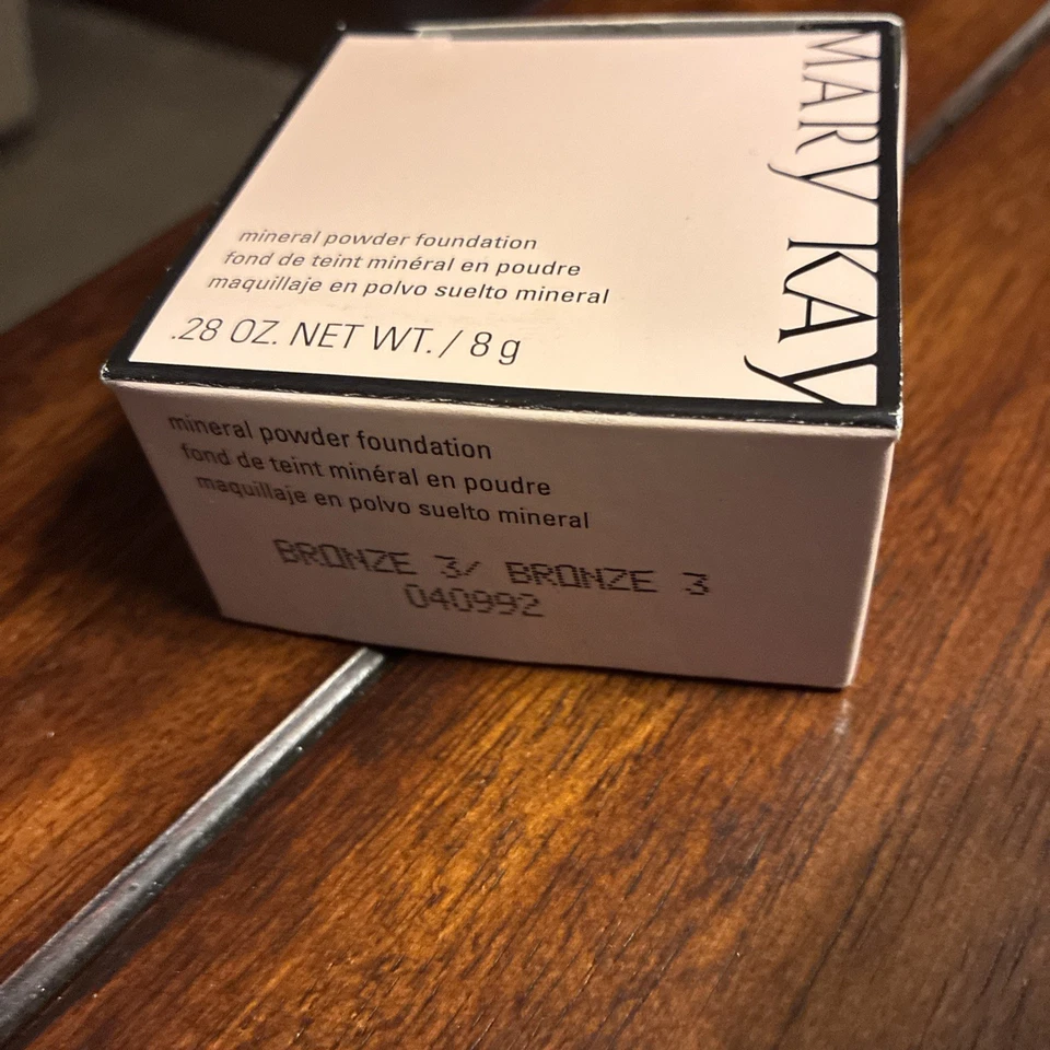 Mary Kay 040992 Mineral Powder Foundation BRONZE 3 New With Box - Image 1 of 1