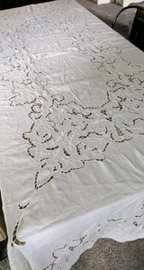 Waterford White Linen Tablecloth CUTWORK EMBROIDERY Lace Gorgeous 100" x 62" EUC - Picture 1 of 19