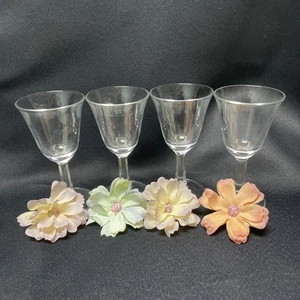 Set Of 4 Beautiful Vintage Clear Stemmed 1oz Shot Glass Cordial Liquor 3.5" - Picture 1 of 5