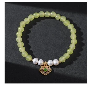beautiful AAA Natural jade + pearl Bead Gemstone Bracelet - Picture 1 of 4