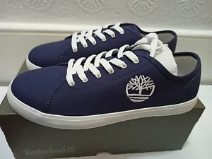 NUOVE sneaker Timberland Newport Bay Oxford J tela navy - taglia UK 4 - prezzo disponibile £44 - Foto 1 di 5