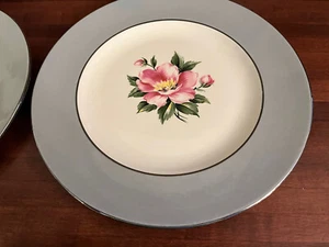 Set of 4 Homer Laughlin Cavalier Empire Gray Dinner Plates K53N5/B17 - Picture 1 of 14