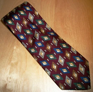 Beaufort Tie Rack Red Money Men's Silk Neck Tie 58.5" Long x 3.75" Wide (D564) - Picture 1 of 4