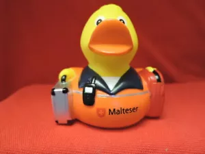 Malteser Badeente Rettungssanitäter Ente Sammelente limitiert neu in Beutel - Picture 1 of 3