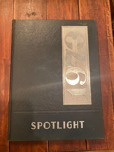 1973 Clay County High School Yearbook Montpelier, Mississippi - Picture 1 of 3