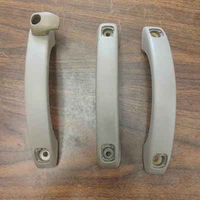 Tahoe Suburban Silverado Sierra 1995-1999 conductor pasajero mango de agarre trasero Foto 1 de 4