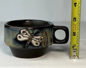 RARE Mara Mug Dragonfly Mexican Art Pottery 6 oz Stoneware Mug Signed - MINT - Picture 1 of 14