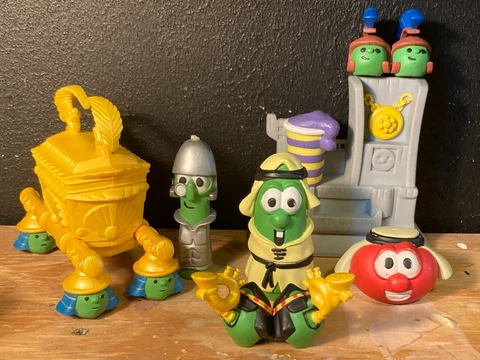 Big Idea 1998 VeggieTales Josh and the Big Wall Playset Pick & Choose Figures Cover