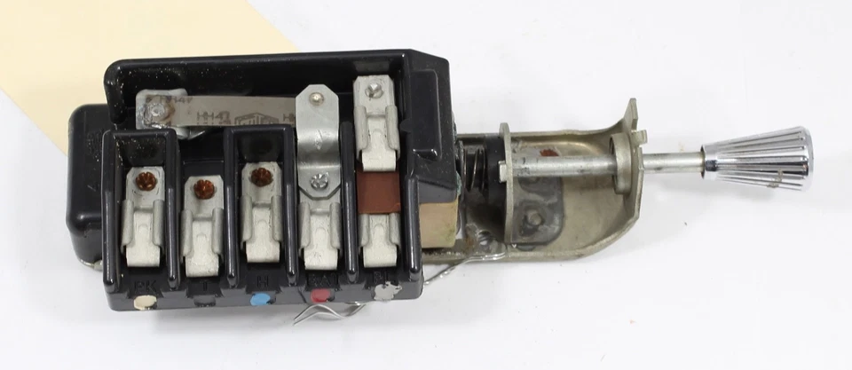 Interruptor de faros usado ~ Oldsmobile 1958 ~ OEM Delco Remy ~ 1995084 Foto 1 de 1