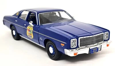 Greenlight 1/24 - Plymouth Fury 1978 Delaware State Police Car Diecast Model - Image 1 of 4