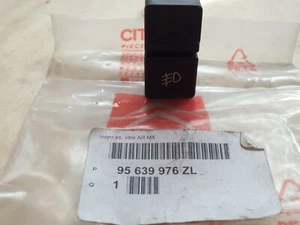 New Citroen XM1 &  AX front fog lamp switch switch 95639976ZL PC22  - Picture 1 of 5