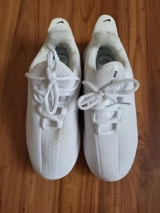 Nike Womens Viale AA2181-010 White Running Shoes Sneakers Size 8 - Picture 1 of 14