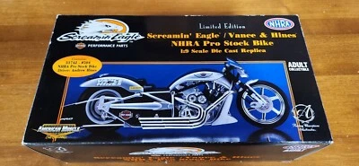 American Muscle Screamin' Eagle/Vance & Hines NHRA Pro Stock Bike 1:9 New 33742 - Image 1 of 4