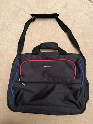 United Colours of Benetton Travel Bag/Laptop- Great Condition - Free Postage - Image 1 of 4