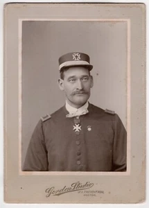 Mann in brüderlichen Regalien Ritter des Großkreuzes um 1900 Kabinettfoto - Bild 1 von 3