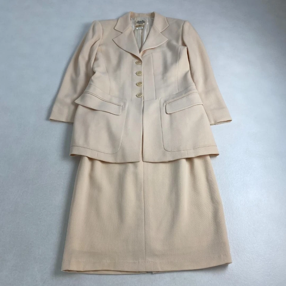 W3986 Hermès Set Up Chaqueta Falda 100% Lana Beige Talla 40 M–L Equivalente Foto 1 de 4
