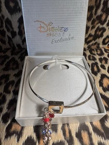 Disney Store Exclusive Silver Tone Bangle Minnie Mouse Charm - Picture 1 of 6