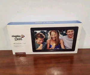 NIXPLAY SEED WiFi Cloud Frame 7 Inch NEW SEALED 2015 Mulberry Color CREEDON - Picture 1 of 4