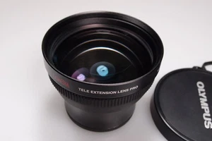 OLYMPUS CAMEDIA TCON-14B 62mm TELE EXTENSION LENS PRO MINT W/CAPS - Picture 1 of 2