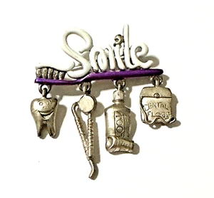 Vintage DANECRAFT Brooch Dentist Dental Hygienist Smile Charm Silver Tone Pin - Picture 1 of 14