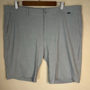 Travis Mathew Shorts Mens 40 Grey Stripe Stretch Waistband Performance Golf 10" - Picture 1 of 16
