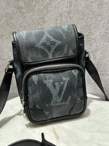 Louis Vuitton Nano Amazon Messenger Monogram Pastel Black Shoulder Crossbody Bag - Bild 1 von 9