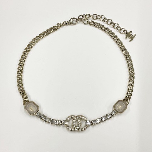 Collana CHANEL girocollo marchio cocco catena strass oro