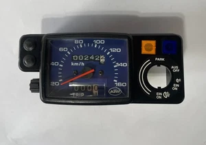 Gebrauchter KTM LC4 Tacho Kilometerzähler Drehzahlmesser + Armaturenbrett & Halterung - Bild 1 von 2