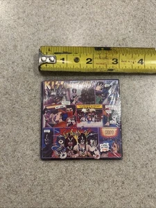 KISS Chu-Bops Unmasked Mini Gum Vinyl Album SEALED Vintage Kiss Aucoin 1980 - Picture 1 of 3