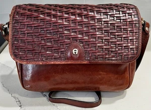 Vtg Etienne Aigner Oxblood Burgundy All Leather Woven Crossbody Purse Clean VGVC - Picture 1 of 10
