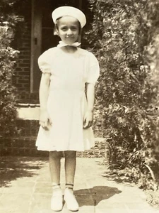 YC Foto Portrait Mädchen 1930-40er Jahre  - Bild 1 von 3