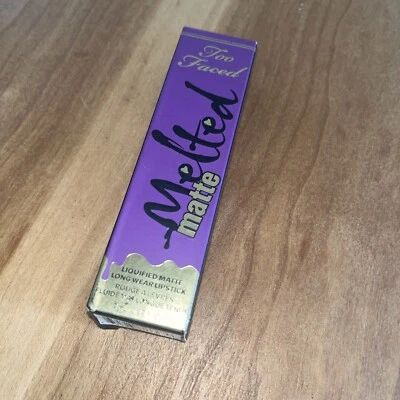 TOO FACED Melted Matte Lipstick Unicorn Damage To Box - Image 1 of 4