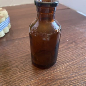 Bottiglia in vetro ambrato LYSOL vintage alta 4" - Foto 1 di 7