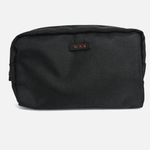 TUMI kleine Reißverschlusstasche schwarz Netz Nylon Reise Make-up Zubehör Tasche 6,5 x 4 Zoll - Bild 1 von 12