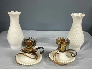 Vintage Pair of Milk Glass Frosted Table Lamp Electric Lamps - Picture 1 of 9