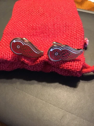 Detroit Red Wings Cufflinks Cover