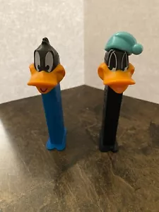 2 Daffy Duck PEZ Dispenser, LOOK - Picture 1 of 2