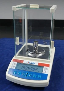 Balanza analítica Radwag AS 220.R2 - etiquetado LIS - Imagen 1 de 5