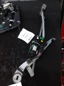 2019-2021 BMW 330i (SEDAN) WINDSHIELD WIPER MOTOR & TRANSMISSION - Picture 1 of 12