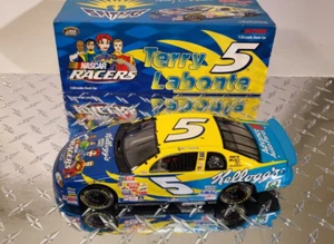 Terry Labonte #5 Kellogg’s / Nascar Racers 1999 Montecarlo 1:24 ACTION RACING - Foto 1 di 8