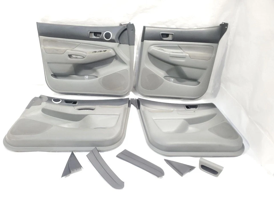 Комплект из 4 отделочных панелей дверей для Toyota Tacoma 2008 года с двойной двойной двойной кабиной от оригинального производителя серый - Изображение 1 из 4