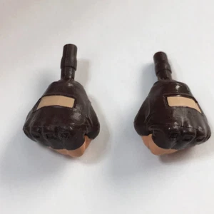 Marvel Legends Male Gloved Fist Hands Custom Fodder - Bild 1 von 3