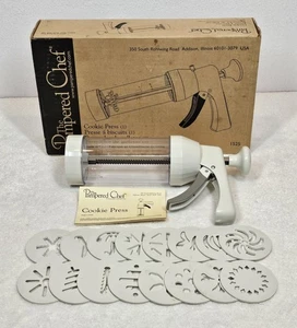 Pampered Chef 1525 Cookie Press 16 Discs Original Box Retired Christmas Holiday - Picture 1 of 5