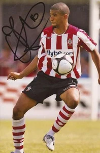 SOUTHAMPTON: OSCAR GOBBERN SIGNED 6x4 ACTION PHOTO + COA - Bild 1 von 1
