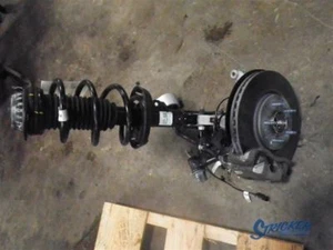 2018 Equinox AWD Driver Front Knee 1044326 - Bild 1 von 12