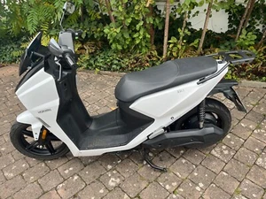 Horwin SK1 Elektrorroller 45 km/h - Bild 1 von 8