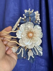 handmade mother of pearl hair comb - Picture 1 of 2