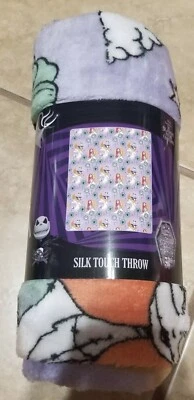 Manta Disney Pesadilla antes de Navidad floral 40 x 50 pulgadas tacto seda Foto 1 de 3