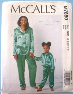 Pijama y pantalones McCall's patrón para niños niñas ropa de salón M7880 talla 3-8 - Imagen 1 de 4